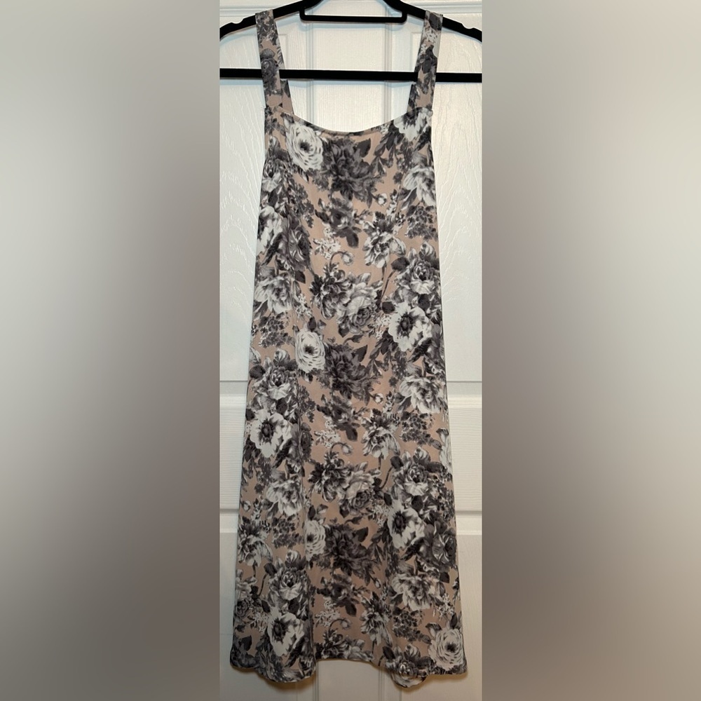 Intimately FREE PEOPLE Grey Flower Pattern Midi Dress- Size Small - Picture 2 of 7